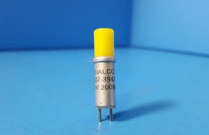 (2 pcs) Panel Light Indicator, 507-3943, Dialco/Dialight, 6.3v-200mA, YELLOW - Picture 1 of 2