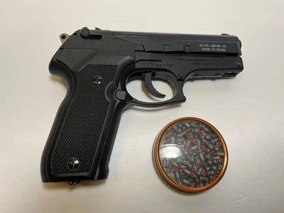 Gamo PT-80 Semi-Auto CO2 Pellet Pistol .177 Cal w/ Pellets - Image 1 of 4