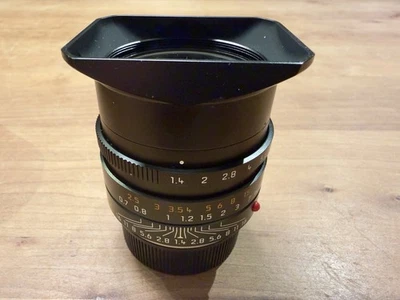 Leica Summilux-M 35mm/F1.4 ASPH Black #4226495 MADE IN GERMANY - Image 1 of 4