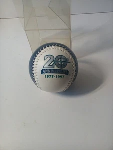 Seattle Mariners 20th Anniversary 1977-1997 Souvenir Baseball Fotoball - Picture 1 of 11