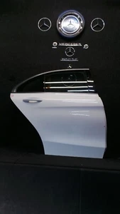 SS-17 * Mercedes-Benz W205 C-Klasse Tür Hinten Rechts Limousiene Original - Weiß - Bild 1 von 8