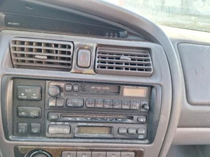 Toyota Avalon Radio Stereo CD Cassette Player passend für andere Toyota Modelle 1997 - Bild 1 von 1