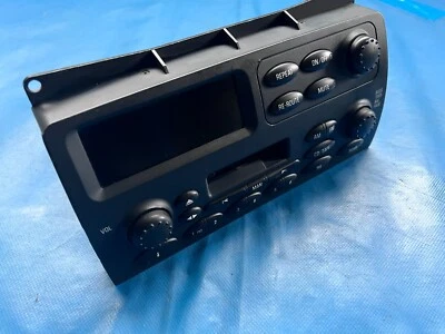 Radio AM/FM cassette Rover 75 y MG ZT Alpine (XQD000300PUY) 1999-2004 Foto 1 de 4