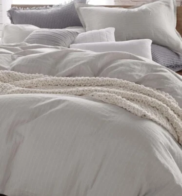 Juego de edredón y fundas DKNY Pure cómodo completo/queen a rayas gris platino nuevo Foto 1 de 4