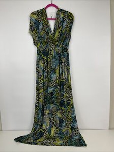 Just Love Maxi Dress Size M  Green Tropical Surplice Smocked Stretchy