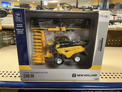 1/64 New Holland CR8.90 Combine with 2 Heads Prestige - Image 1 of 4