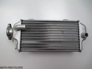 Radiador derecho 17 RMZ250 RMZ 250 RM-Z250 NUEVO - Imagen 1 de 1