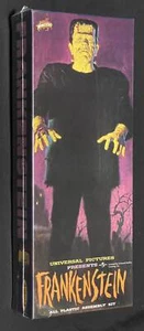 FRANKENSTEIN UNIVERSAL MONSTERS AURORA MODEL KIT TOYS R US EXCLUSIVE SEALED 1999 - Picture 1 of 6