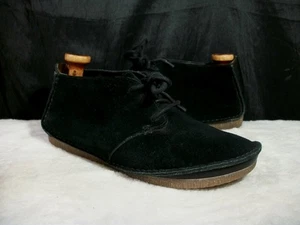 CLARKS ARTISAN FARAWAY BLACK SUEDE 3-EYE WOMENS BOOTIES 9M 26121726 FREE SHIP - Picture 1 of 8