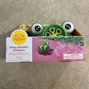 Sun Squad Frog Bubble Camera - Picture 1 of 3