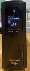 CyberPower 1500VA AVR 8.5 Ah 12 Outlet Powers On - Picture 1 of 5