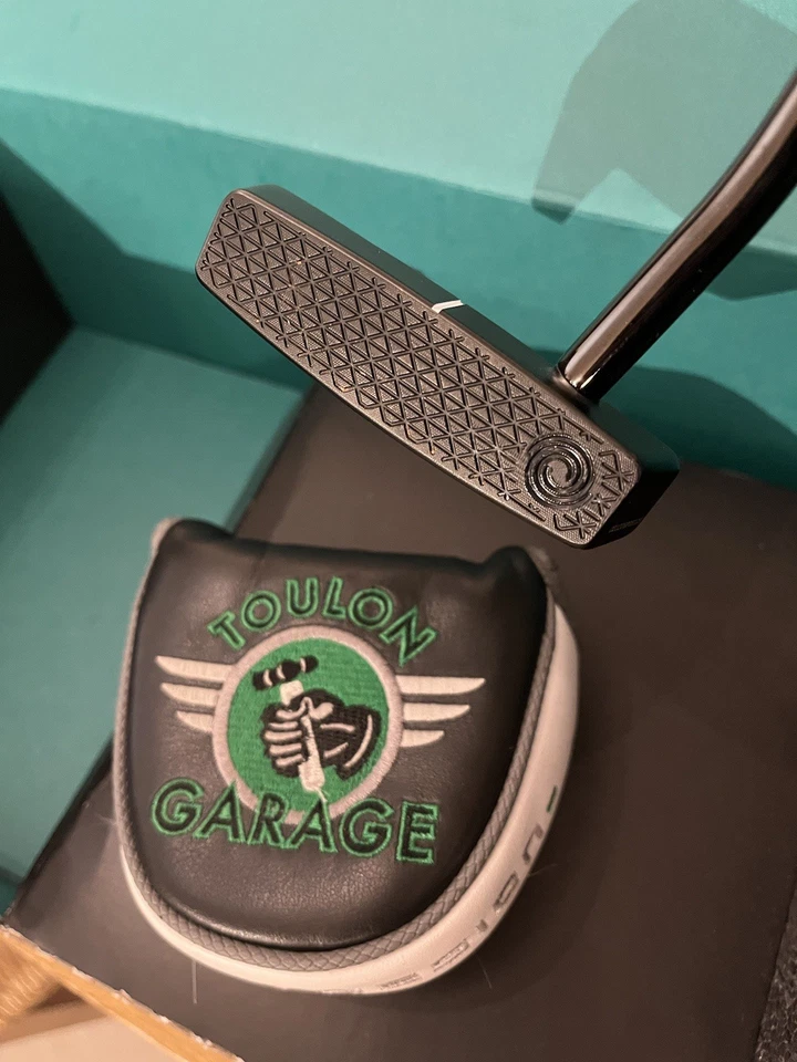 Odyssey Toulon Garage Las Vegas Putter / 33 Inch - Image 1 of 4