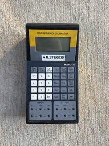 Hathaway Beta 135 Calibratore di frequenza DC, S/N 16114 - Foto 1 di 6