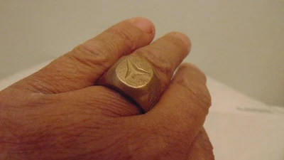 Anel de sinete de latão maciço masculino 17 gramas tamanho 11,5 anel pesado vintage - Imagem 1 de 4