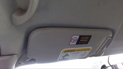 Driver Left Sun Visor Fits 01-04 TRACKER 647134 Foto 1 de 4