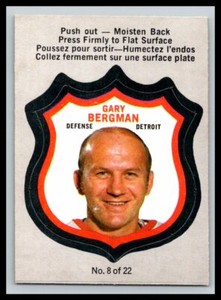 1972-73  OPC O PEE CHEE  PLAYER CRESTS # 8  GARY BERGMAN    22846