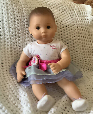 American Girl / Bitty Baby Doll Dark Hair Brown Eyes In Birthday Sprinkle Dress • 35$