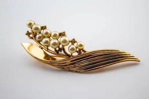 VINTAGE TRIFARI GOLD PERLE BLATT ANSTECKNADEL - Bild 1 von 2