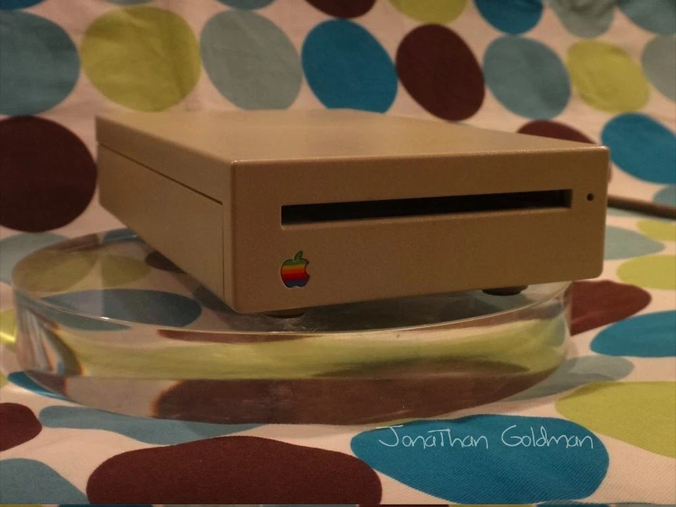Apple External Floppy SuperDrive 1.4MB FDHD Disk Drive M0131 Upgrade Mac IIgs - Image 1 of 4