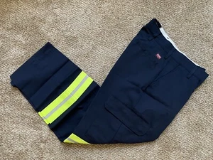 Red Kap Men's Enhanced Visibility Industrial Cargo Pant, Navy / Yellow, 30 x 30 - Picture 1 of 1