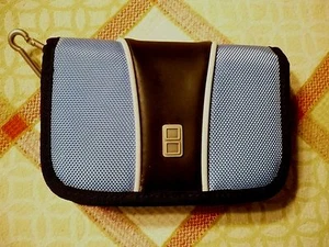 Nintendo BRAND case. Room for games/accessories, too. Clean & in excellent cond. - Picture 1 of 5