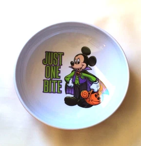 Neu Disney Parks Mickey Mouse Vampir Halloween Süßigkeiten Schüssel nur ein Biss - Bild 1 von 2