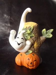 PartyLite - Halloween Ghost and Pumpkins Figurine - Picture 1 of 6