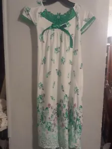 NEW colorful flowers ladies asst colors PLUS pajama NIGHTWEAR /SLEEPWEAR - Picture 1 of 5