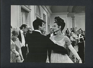 AUDREY HEPBURN DANCES - 1964 MY FAIR LADY - GEORGE CUKOR DIRECTS - GANÓ 8 OSCARS - Imagen 1 de 2