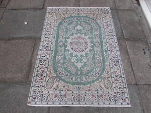 Fino Vintage Hecho a Mano Tradicional Oriental Lana Seda Lana Verde 144x101cm - Picture 1 of 14