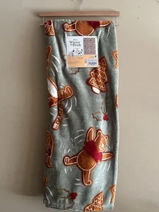 NWT 50x70 Disney Winnie The Pooh Sugar Cookie Christmas Throw Blanket - Picture 1 of 1