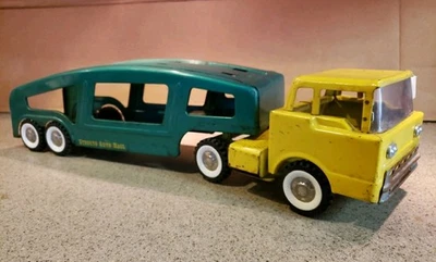 Vintage Pressed Steel Structo Auto Transport Hauler Semo Truck & Trailer - Image 1 of 4
