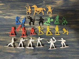 Vintage Plastic Indian Figures Cowboys Pirates Western Horse White Green Red 🤠 - Picture 1 of 5