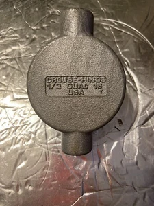 Crouse-Hinds GUAC16 SA, Rigid Outlet Box w/ Cover, 1/2 Alum For Rigid Alum, 1 PC - Picture 1 of 1