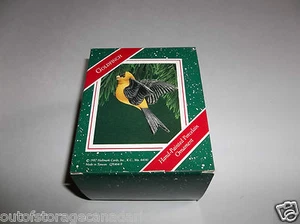 Hallmark Ornament Goldfinch 1987 Hand Painted Porcelain QX4649 - NEW - Imagen 1 de 2