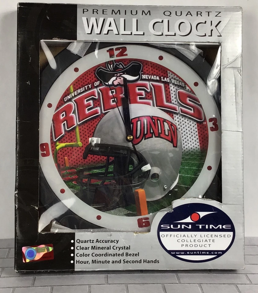 UNLV Universidad Las Vegas Rebeldes Casco de Fútbol Americano NCAA Reloj de Pared Dormitorio ManCave  Foto 1 de 2