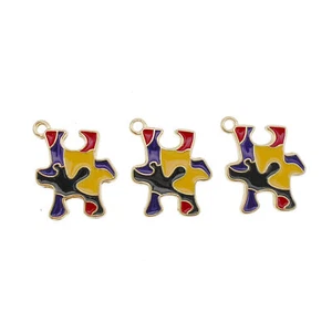 10 PIEZAS Dijes Colgantes Esmalte Multicolor Conciencia Autismo Rompecabezas Fabricación de Joyería - Imagen 1 de 6