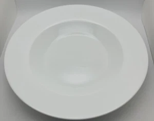 Fitz & Floyd Everyday White Porcelain Bowl 12 1/4” Serving Pasta Salad Gourmet - Picture 1 of 3