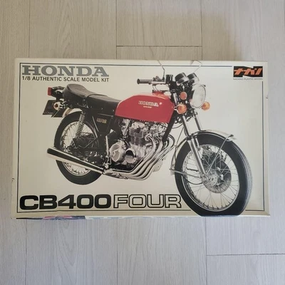 Honda Cb400 Four 1975 1/8 Scale Plastic Model Kit Motorcycle Replica - Image 1 of 4
