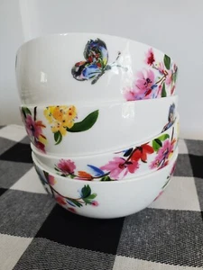 4 ciotole da dessert alla frutta piccole Mikasa Butterfly Garden Bone China 4,5" SET 4 pz nuove - Foto 1 di 7