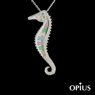 Solid 925 Sterling Silver Large Seahorse Pendant Necklace Mother Of Pearl Shell - Image 1 of 4