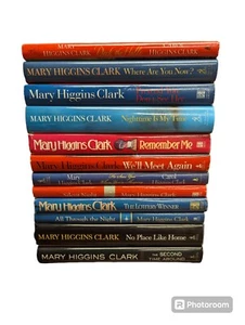 Lot of 12 MARY HIGGINS CLARK Hardcover Books - Suspense/Thrillers! - Picture 1 of 16