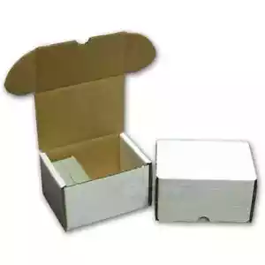 BCW 330 COUNT STORAGE BOX - 1 BOX PER ORDER - FOR TRADING SPORTS & GAMING CARDS - Picture 1 of 5