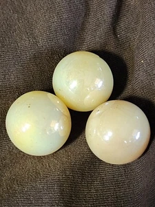 3 UV REACTIVE PEARLIZED BURMESE GLASS SHOOTER SIZE MARBLES $11.99 - Picture 1 of 3