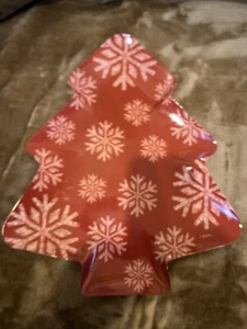 Red Plastic Christmas Tree Serving Tray. 13 in x 15 in. White Snowflake - Picture 1 of 2