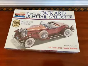 MONOGRAM CLASSIC PACKARD BOATTAIL SPEEDSTEER MODELLBAUSATZ IM MASSSTAB 1:24 - NEU IM KARTON VERSIEGELT - Bild 1 von 6