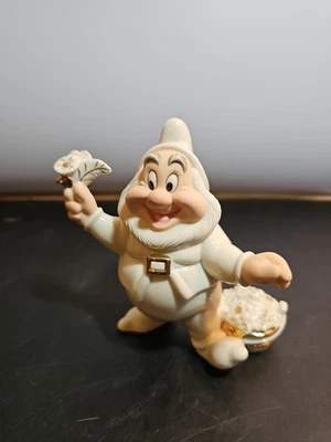 Lenox Disney Showcase Snow White And The Seven Dwarfs HAPPY  Figurine - Image 1 of 4