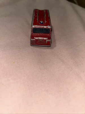 Vintage Matchbox Lesney No.57 Land Rover Fire Truck  – No Ladder – Worn - Image 1 of 4