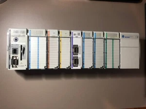 PLC 1769-L32E SERIE A CompactLogix ALLEN BRADLEY Completo - Imagen 1 de 5