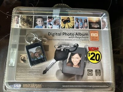 Innovage Digital Photo Album Key Chain 8Mb/USB  - Image 1 of 2